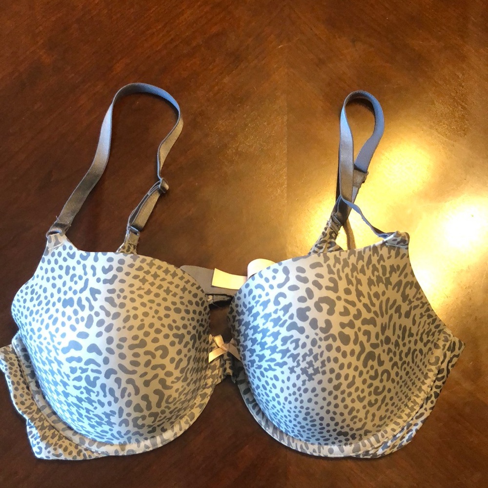 Victoria’s Secret Demi Bra 38C